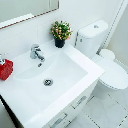 3-bedroom With Terrace In Лиссабон